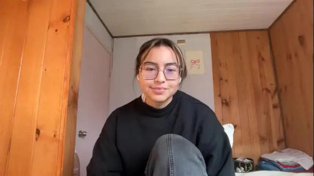 Image 8 of mochaccinoo Stream on Chaturbate on 5 months ago