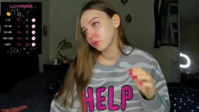 Image 12 of model_la_ Stream on Chaturbate on 21 months ago