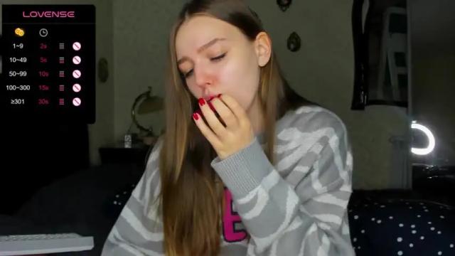 Thumbnail 3, model_la_'s Stream at Chaturbate, 21 months ago