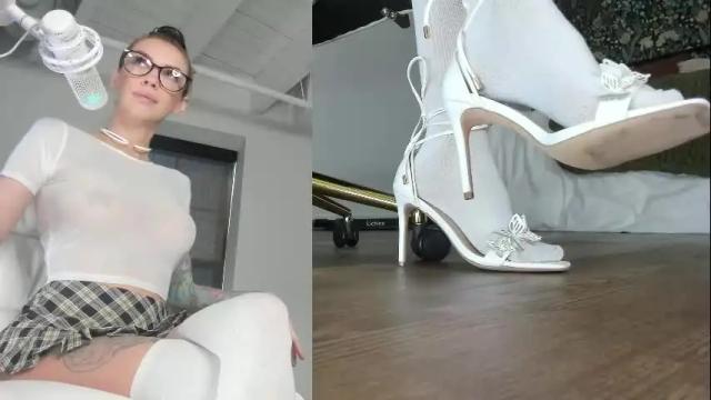 Image 7 of modeljenlynn Stream on Chaturbate on 6 months ago