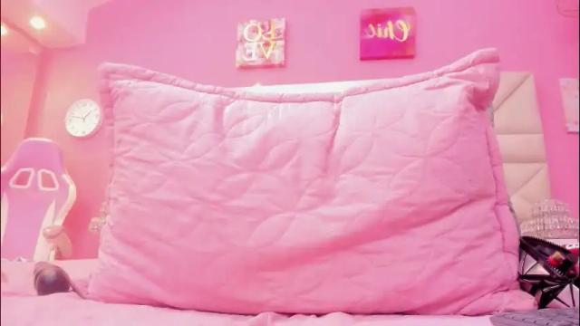 Image 7 of models_sophia Stream on Chaturbate on 1 month ago