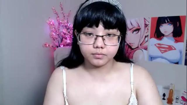 Image 10 of moertomlly Stream on Chaturbate on 1 month ago