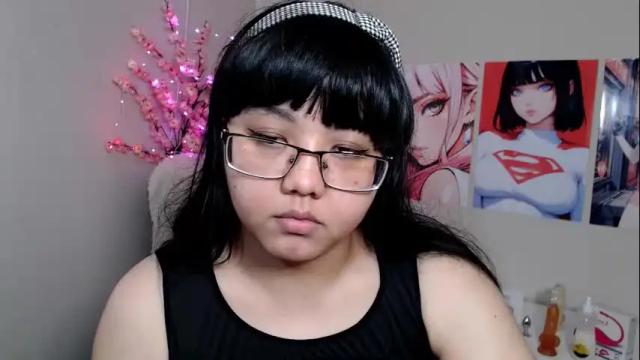 Image 7 of moertomlly Stream on Chaturbate on 28 days ago