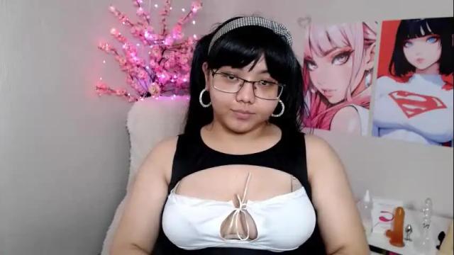 Image 10 of moertomlly Stream on Chaturbate on 21 days ago