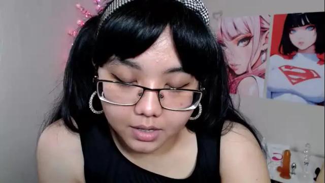 Image 12 of moertomlly Stream on Chaturbate on 21 days ago