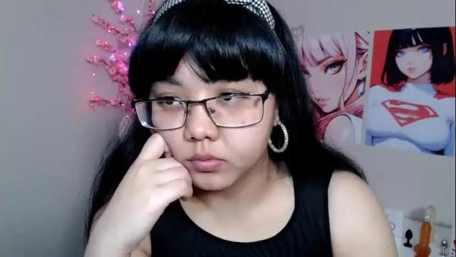 Image 6 of moertomlly Stream on Chaturbate on 19 days ago