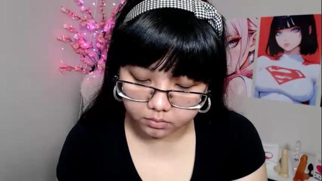 Image 10 of moertomlly Stream on Chaturbate on 18 days ago