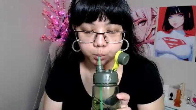 Image 6 of moertomlly Stream on Chaturbate on 15 days ago