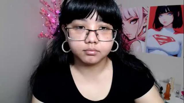Image 7 of moertomlly Stream on Chaturbate on 15 days ago