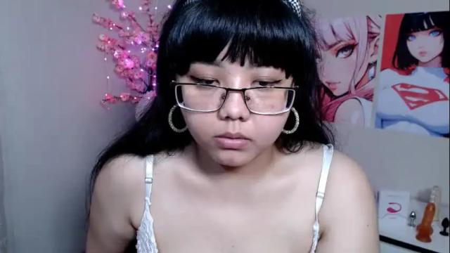 Image 2 of moertomlly Stream on Chaturbate on 13 days ago