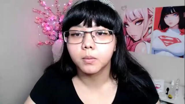 Image 10 of moertomlly Stream on Chaturbate on 11 days ago