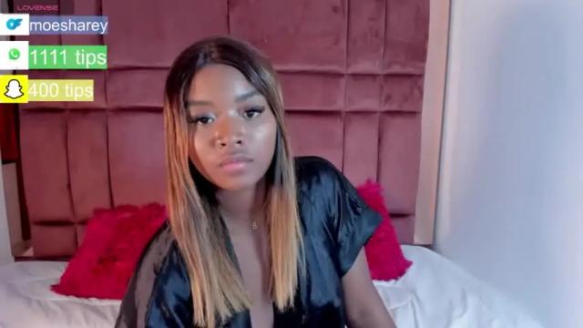 Image 8 of moesha_rey Stream on Chaturbate on 15 months ago