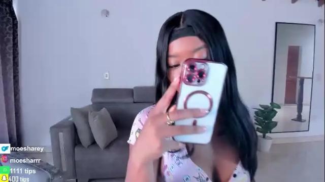 Image 8 of moesha_rey Stream on Chaturbate on 1 month ago