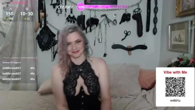 Image 7 of mohawkmischief Stream on Chaturbate on 18 days ago
