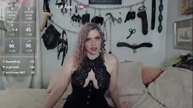 Image 7 of mohawkmischief Stream on Chaturbate on 12 days ago