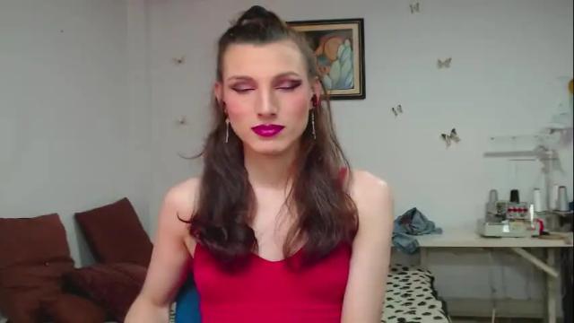 Image 12 of moira_hot Stream on Chaturbate on 7 days ago