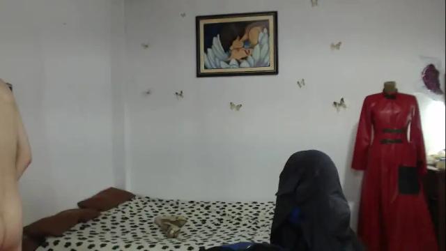Image 12 of moira_hot Stream on Chaturbate on 1 month ago
