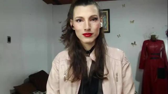 Image 11 of moira_hot Stream on Chaturbate on 1 month ago