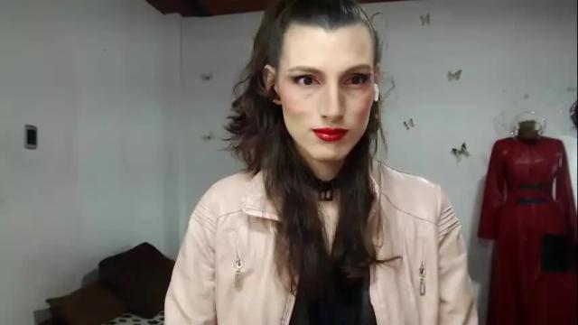 Image 12 of moira_hot Stream on Chaturbate on 1 month ago