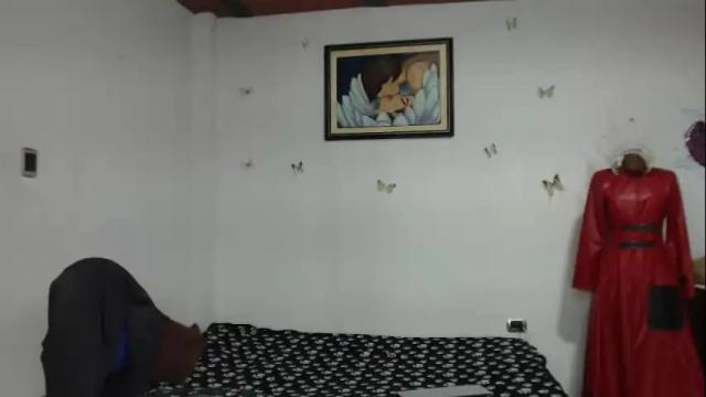 Image 10 of moira_hot Stream on Chaturbate on 1 month ago