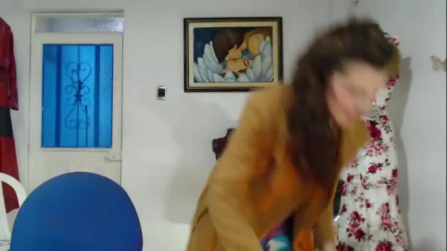 Image 3 of moira_hot Stream on Chaturbate on 29 days ago