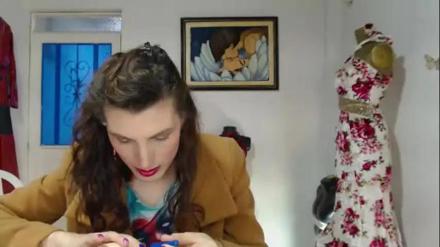 Image 8 of moira_hot Stream on Chaturbate on 29 days ago