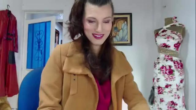 Image 11 of moira_hot Stream on Chaturbate on 28 days ago