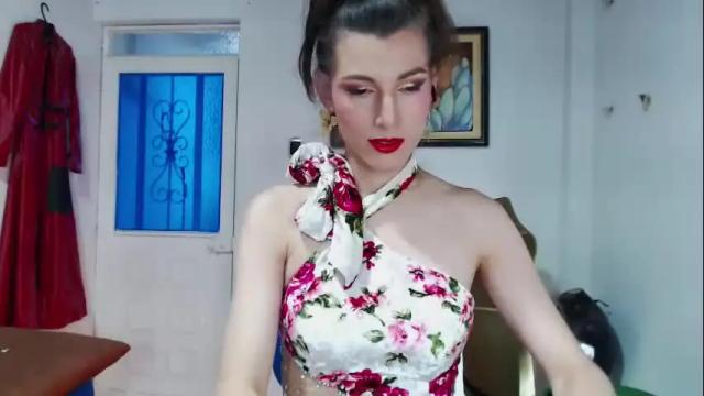 Image 10 of moira_hot Stream on Chaturbate on 26 days ago