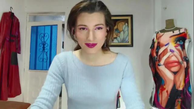 Image 4 of moira_hot Stream on Chaturbate on 25 days ago