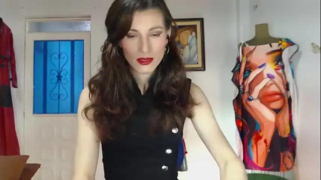Image 3 of moira_hot Stream on Chaturbate on 24 days ago