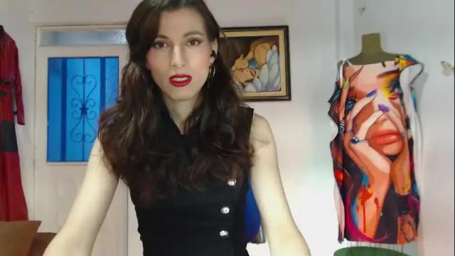 Image 4 of moira_hot Stream on Chaturbate on 24 days ago