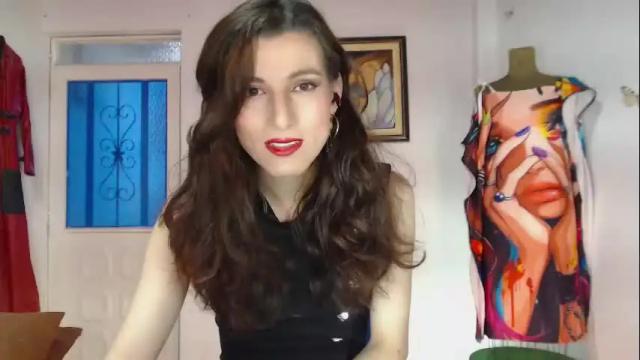 Image 7 of moira_hot Stream on Chaturbate on 24 days ago