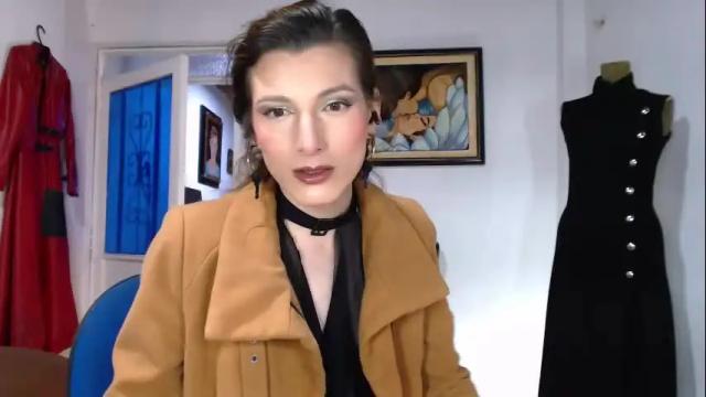 Image 2 of moira_hot Stream on Chaturbate on 21 days ago