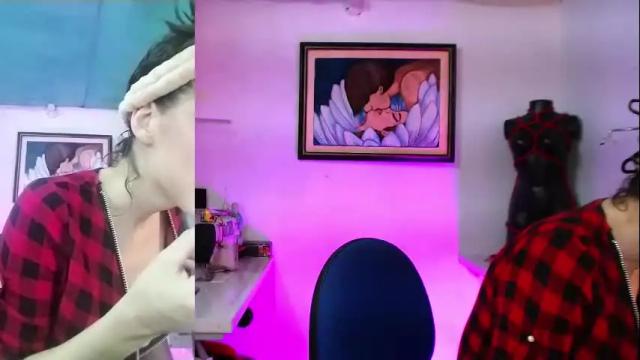 Image 7 of moira_hot Stream on Chaturbate on 3 days ago