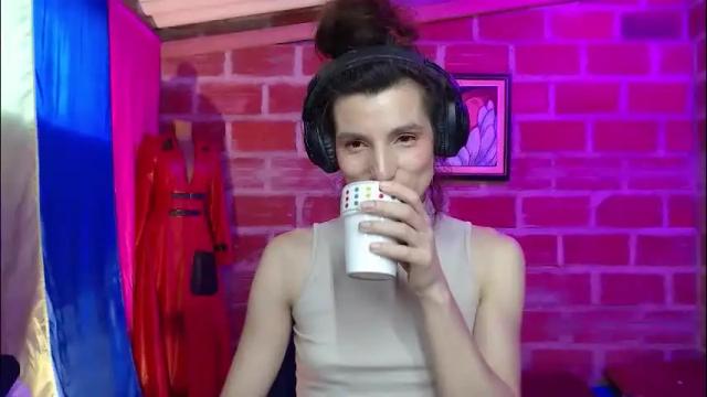 Image 8 of moira_hot Stream on Chaturbate on 3 months ago