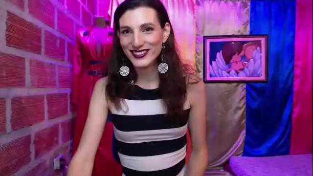 Image 12 of moira_hot Stream on Chaturbate on 2 months ago