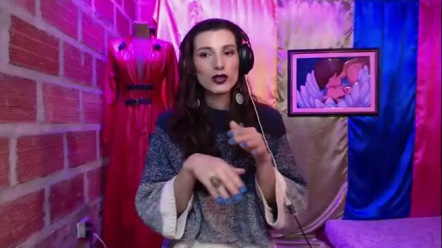 Image 8 of moira_hot Stream on Chaturbate on 2 months ago