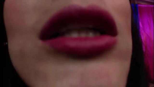 Image 10 of moira_hot Stream on Chaturbate on 2 months ago