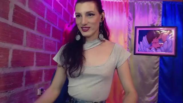Image 8 of moira_hot Stream on Chaturbate on 2 months ago