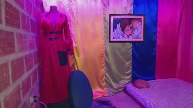 Image 8 of moira_hot Stream on Chaturbate on 2 months ago