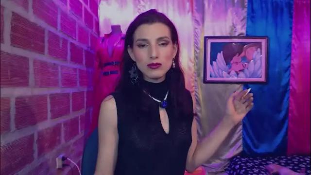 Image 2 of moira_hot Stream on Chaturbate on 1 month ago