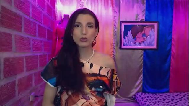 Image 10 of moira_hot Stream on Chaturbate on 1 month ago