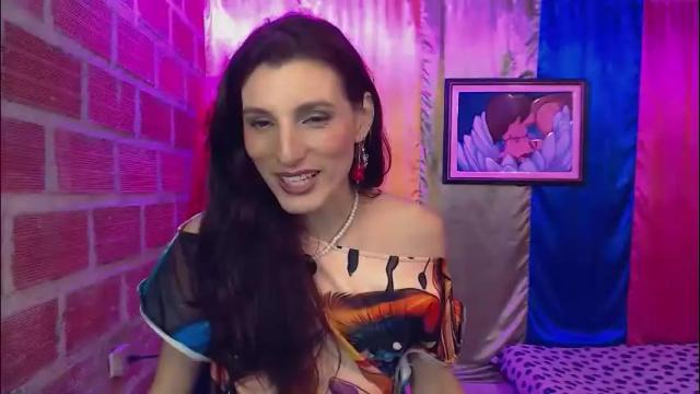 Image 12 of moira_hot Stream on Chaturbate on 1 month ago