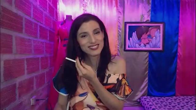 Image 7 of moira_hot Stream on Chaturbate on 1 month ago