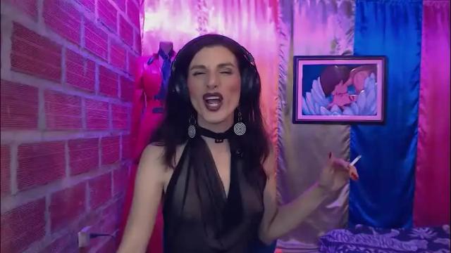 Image 6 of moira_hot Stream on Chaturbate on 1 month ago