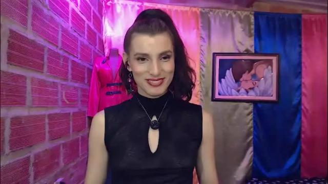 Image 2 of moira_hot Stream on Chaturbate on 1 month ago