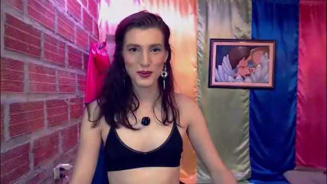 Image 4 of moira_hot Stream on Chaturbate on 1 month ago