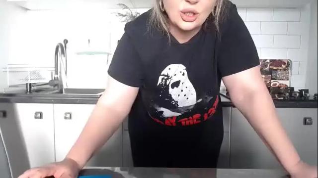 Image 12 of mojjo_erika Stream on Chaturbate on 1 month ago
