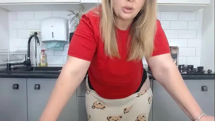 mojjo_erika Chaturbate