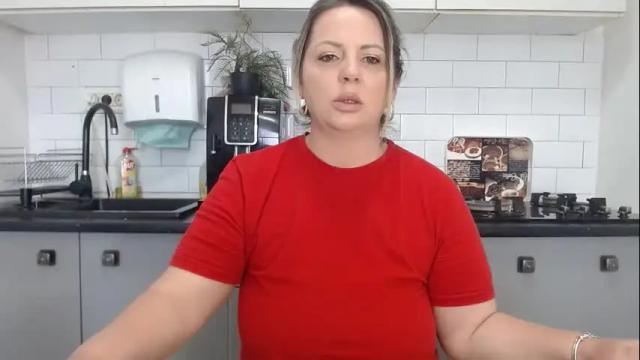 Image 3 of mojjo_erika Stream on Chaturbate on 1 month ago
